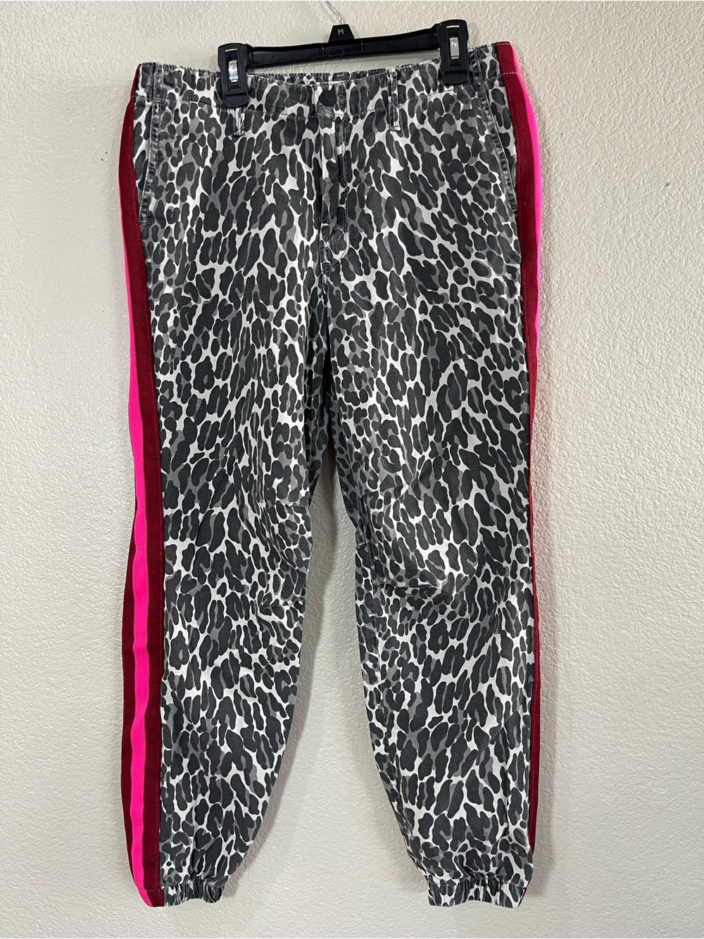 MOTHER the no zip misfit jungle eyes jogger pants size 28 black white and pink